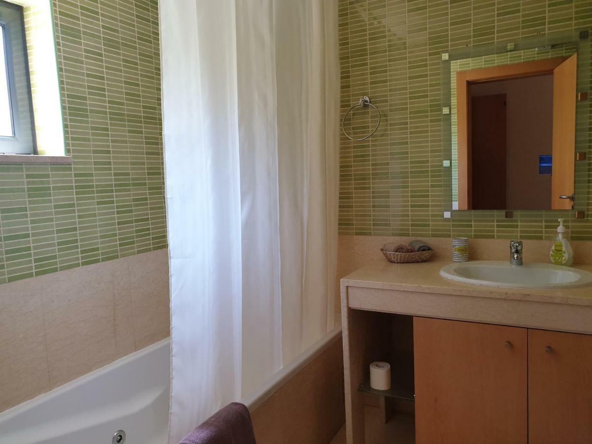 Albufeira Oura Beach V4 Villa Marisa With Private Pool المظهر الخارجي الصورة